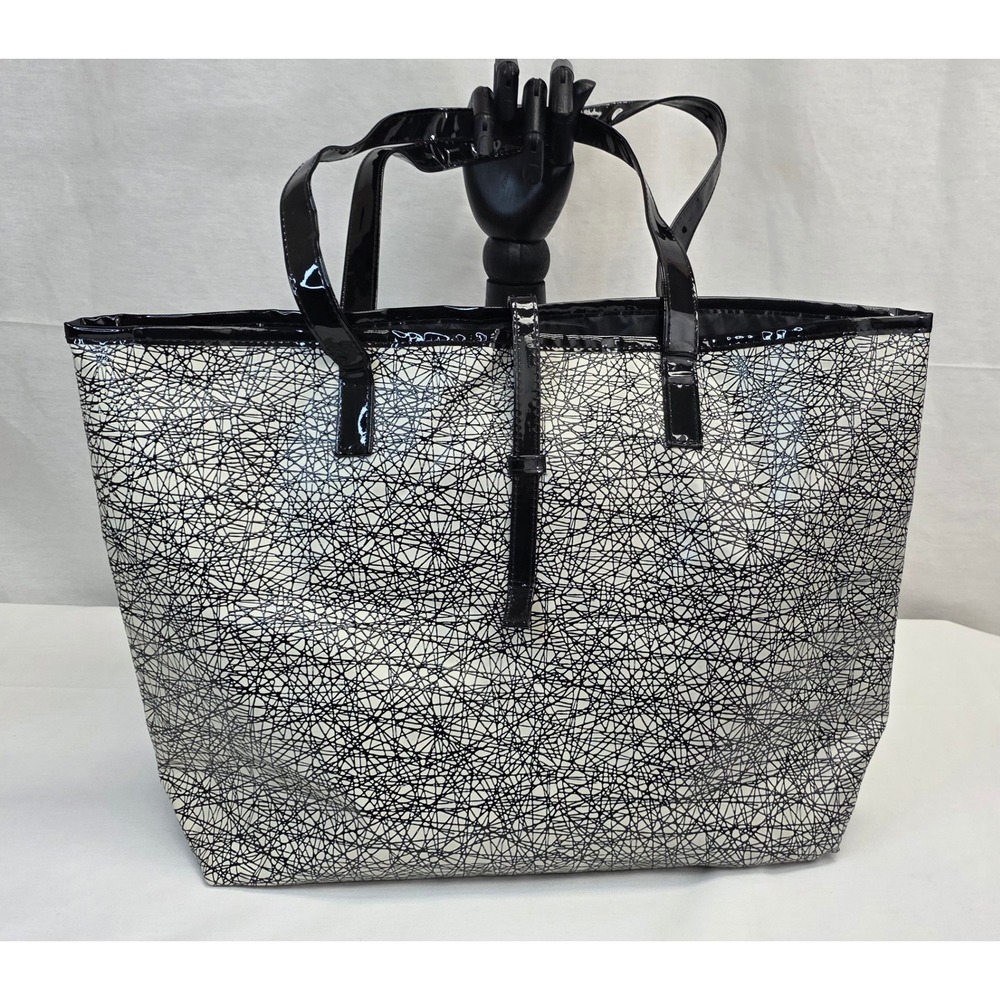 Signature Club A Black White Scribble Pattern Tote Bag Patent Trim Shoulder Bag